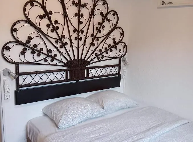 House Sao Pedro Hostel São Pedro do Estoril